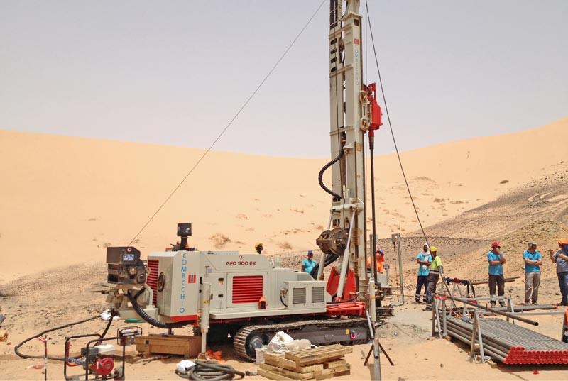 Bohrgeräte auf Raupenfahrwerk_immagine